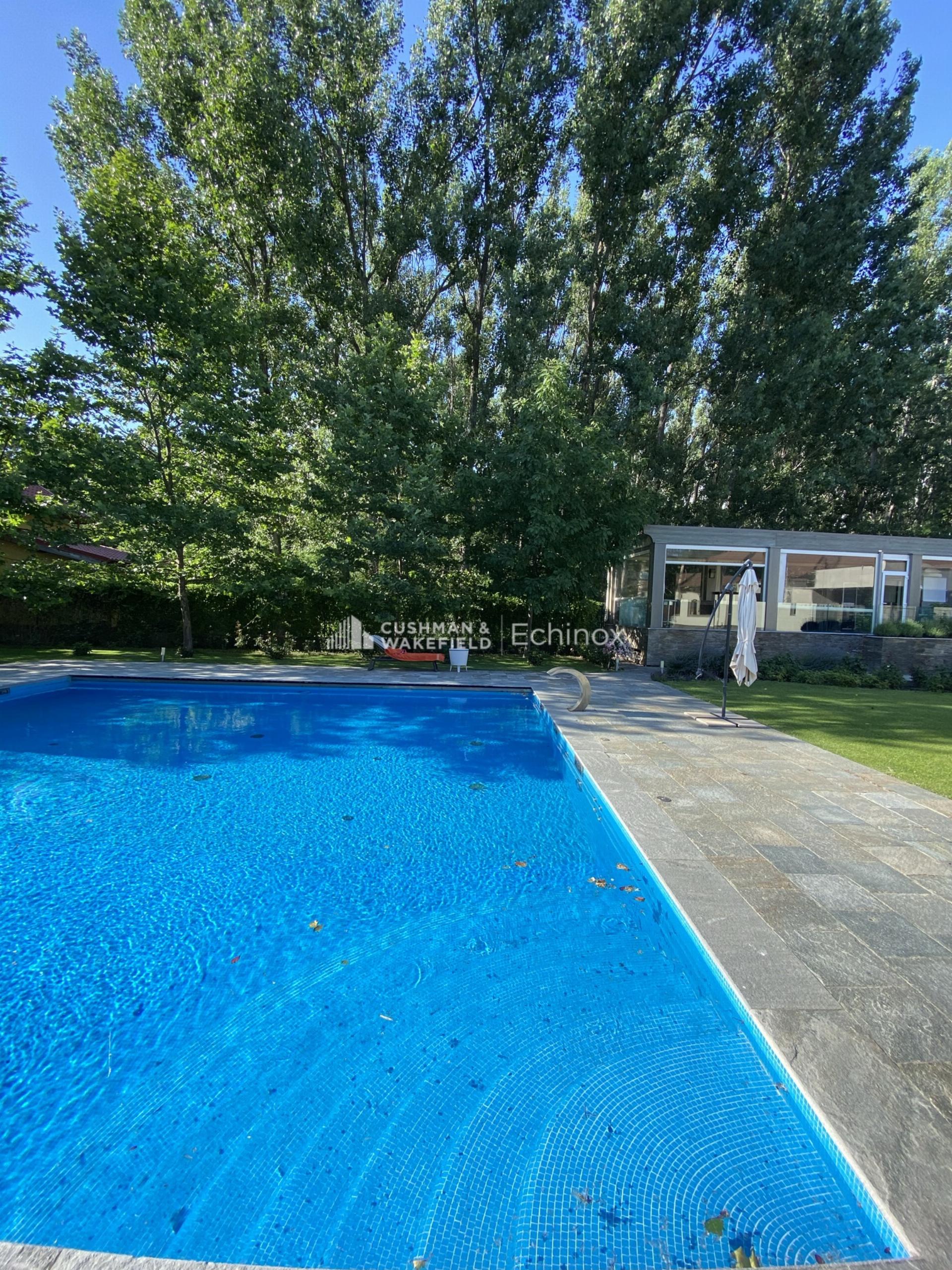 Corbeanca Villa to Let/for Sale Corbeanca Villa to Let/for Sale