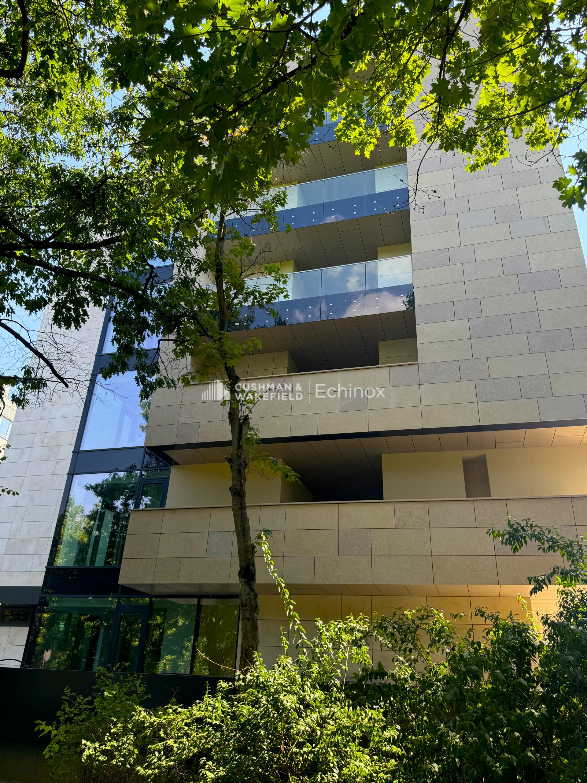 Aviatorilor Apartament de Închiriat