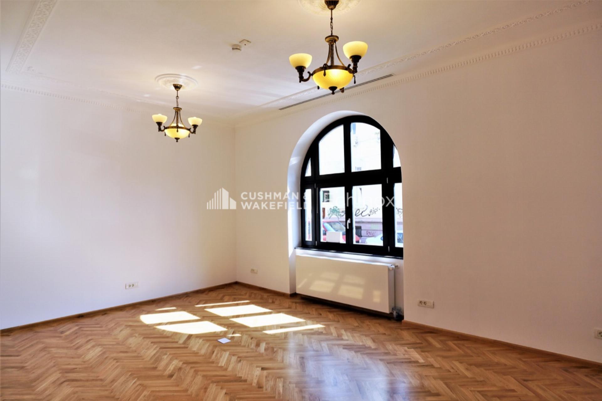 Dorobanti Villa to Let/for Sale Dorobanti Villa to Let/for Sale